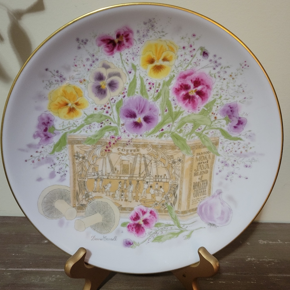 Vintage Davis Carroll Floral Heirlooms Plate